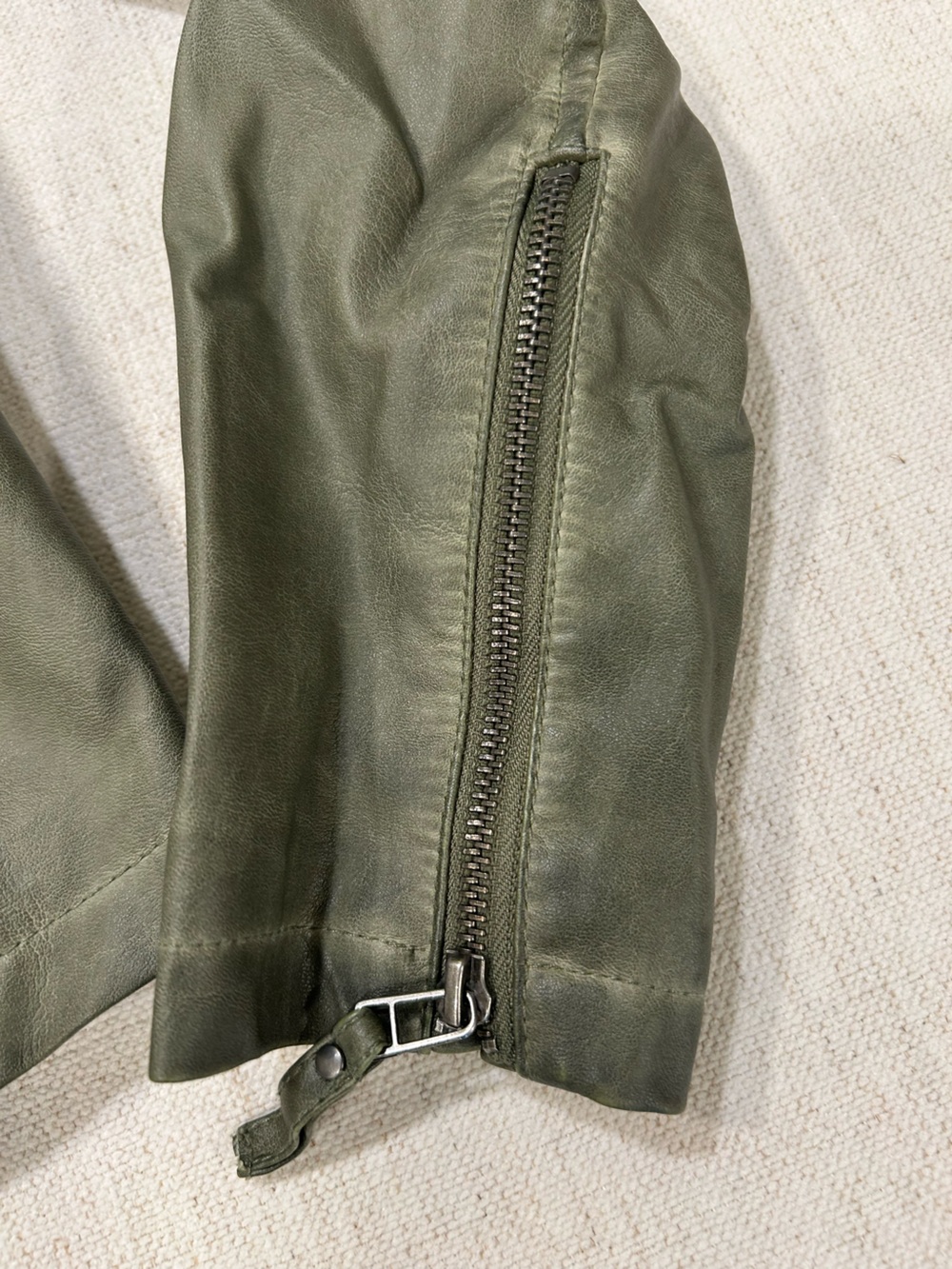 Max Studio Leather Jacket Size Small - Picture 4 of 10